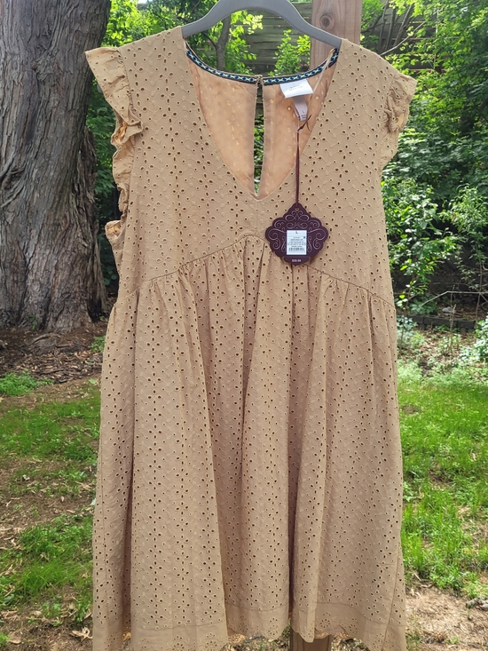 Knox Rose Dresses & Skirts - Knox Rose Eyelet Dress with Ruffle Cap Sleeves